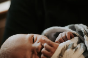 Navigating Fatherhood: A Guide for New Dads and Their Newborns